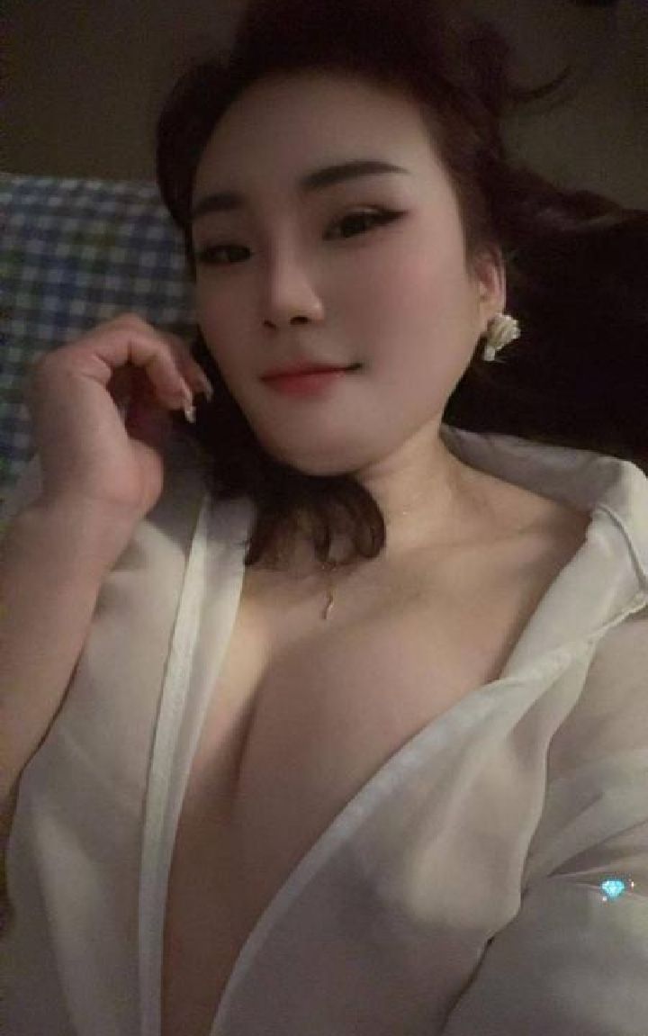 韵味少妇大奶慕容