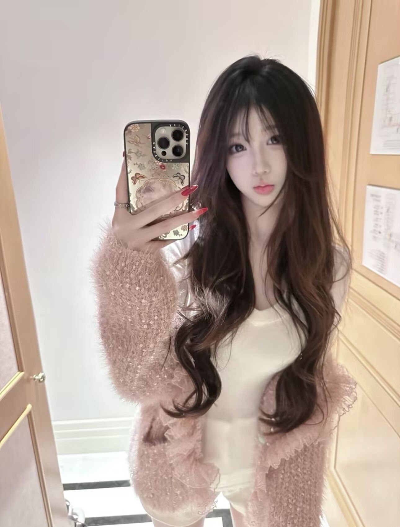 坐标杭州，主播妹妹，喜欢的加微信私聊