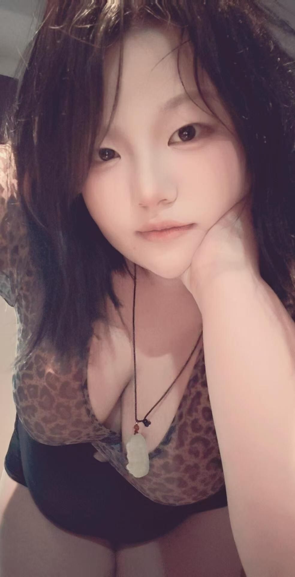大胸妹才辍学