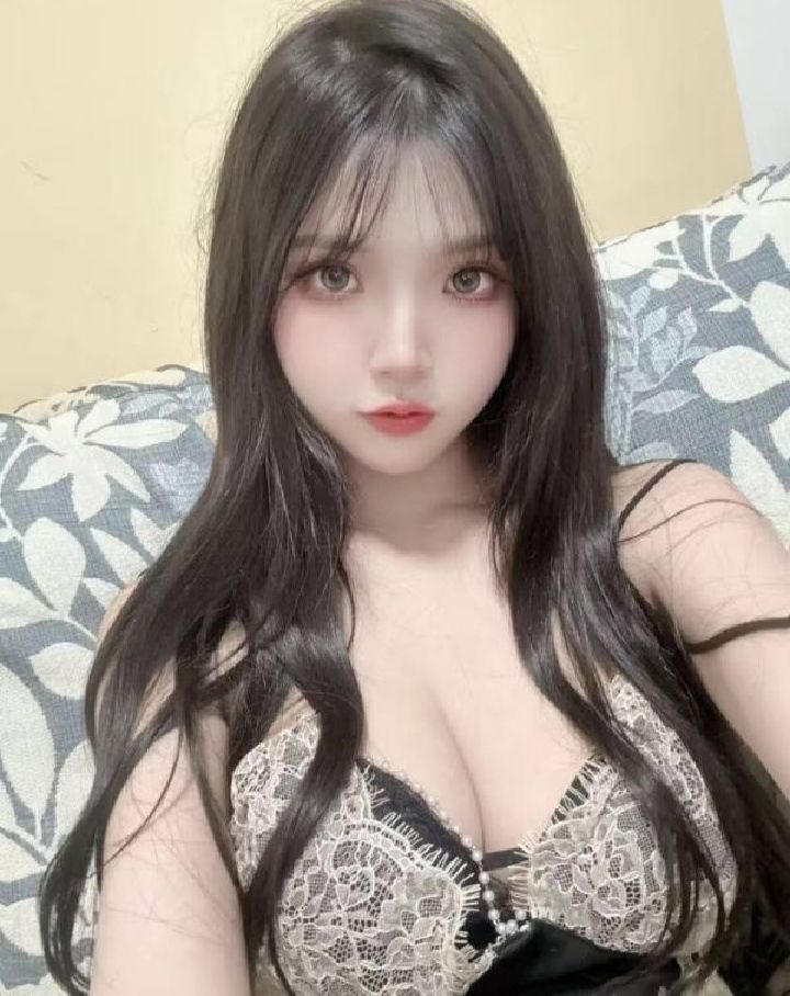 闵行丰润颜值嫩妹