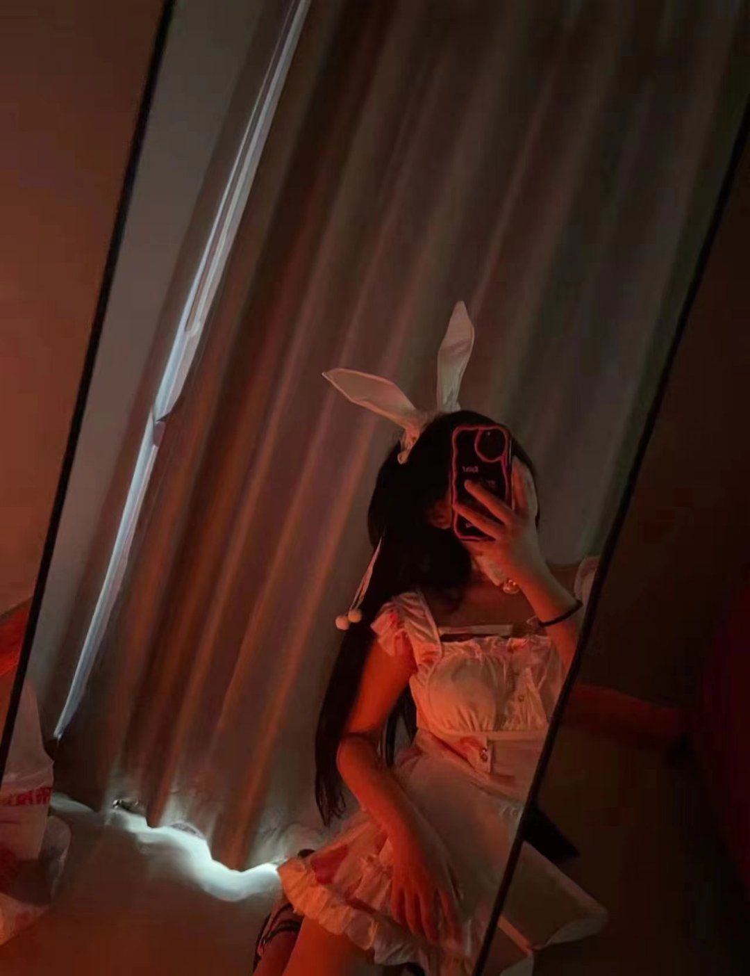 南沙瑶瑶 长腿细腰屁股翘 sao气十足的邻家小妹妹