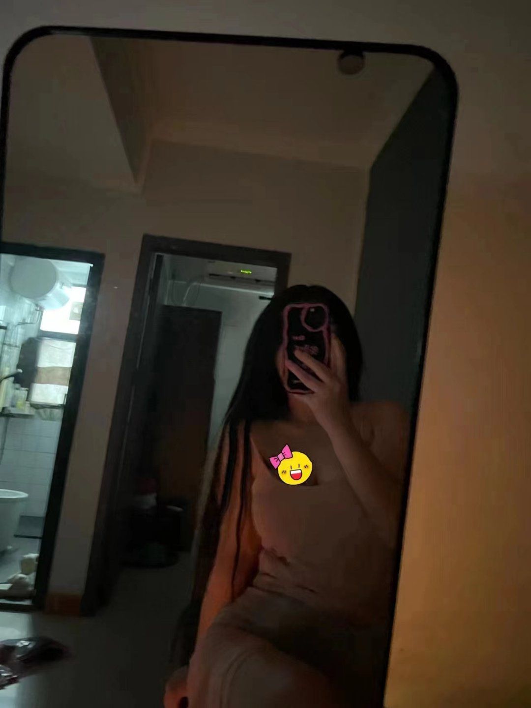 南沙瑶瑶 长腿细腰屁股翘 sao气十足的邻家小妹妹