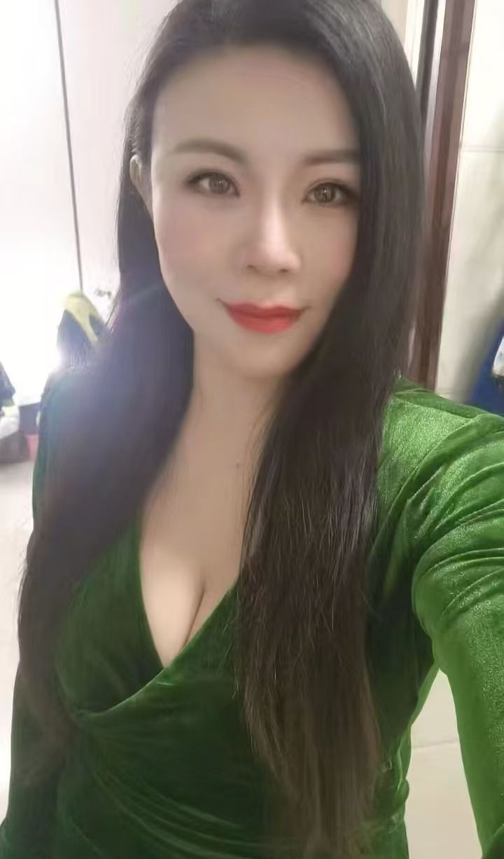 瑶海丰润小少妇金枝