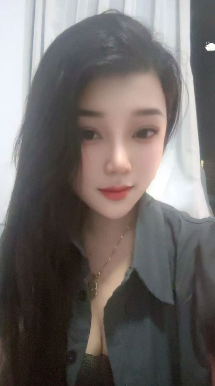 丰满纯欲娜娜老师