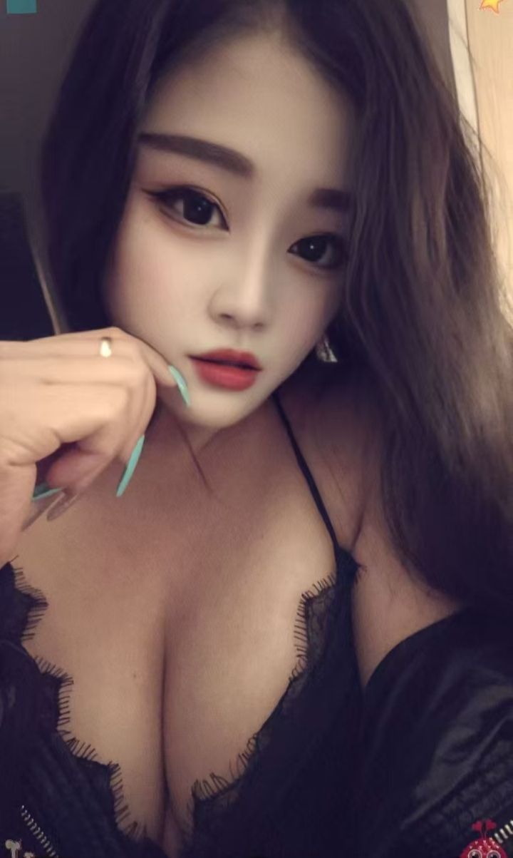 丰满美艳重庆妞丫丫