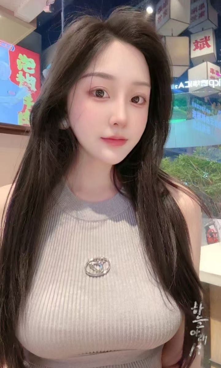 超美大白兔嫩妹菲菲