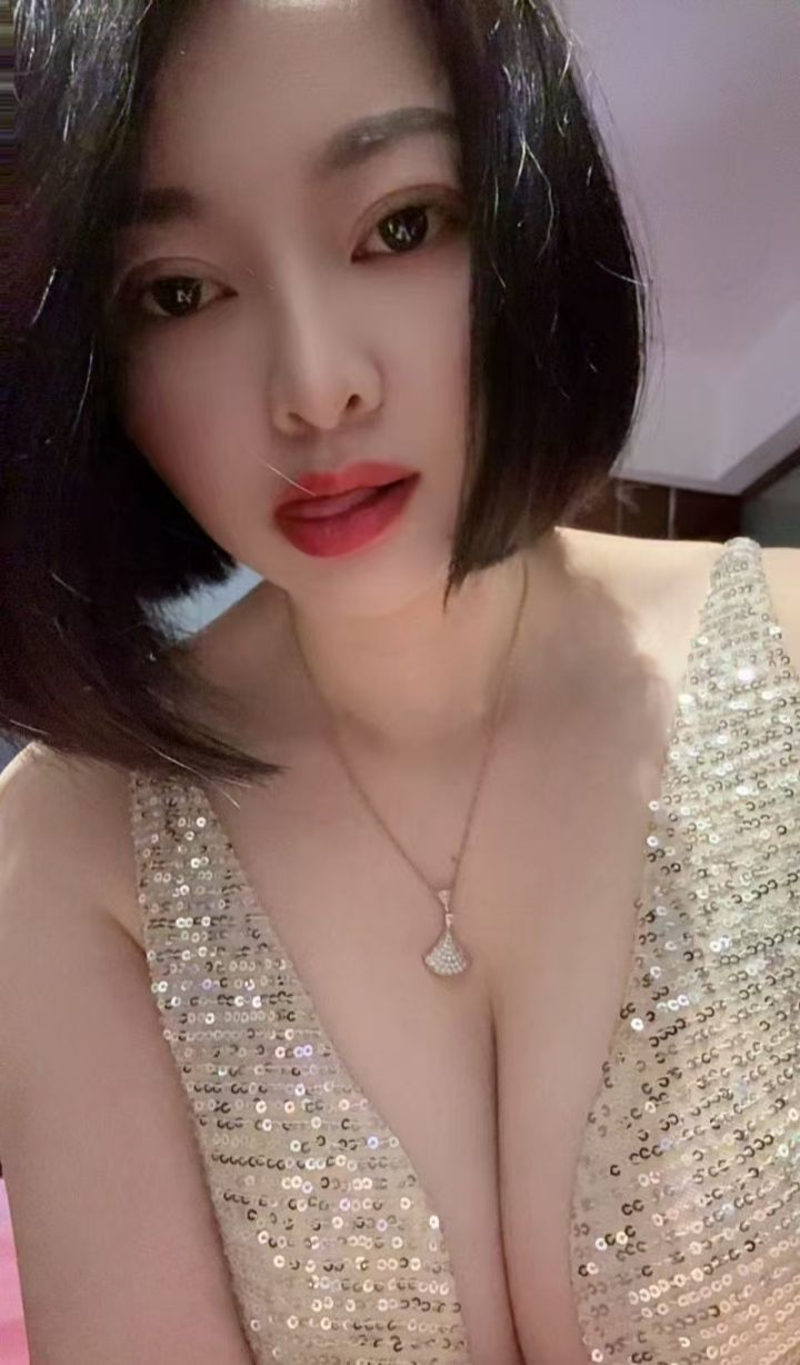 爆乳情趣少妇夏沫