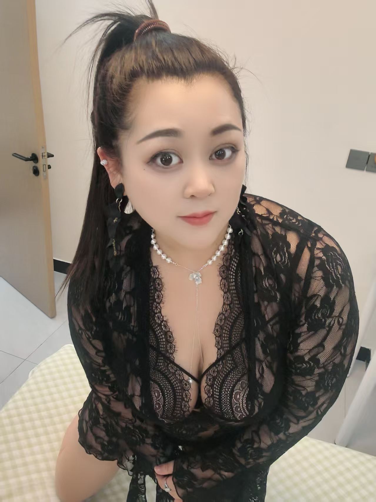 滨江翘臀大波轻熟少妇