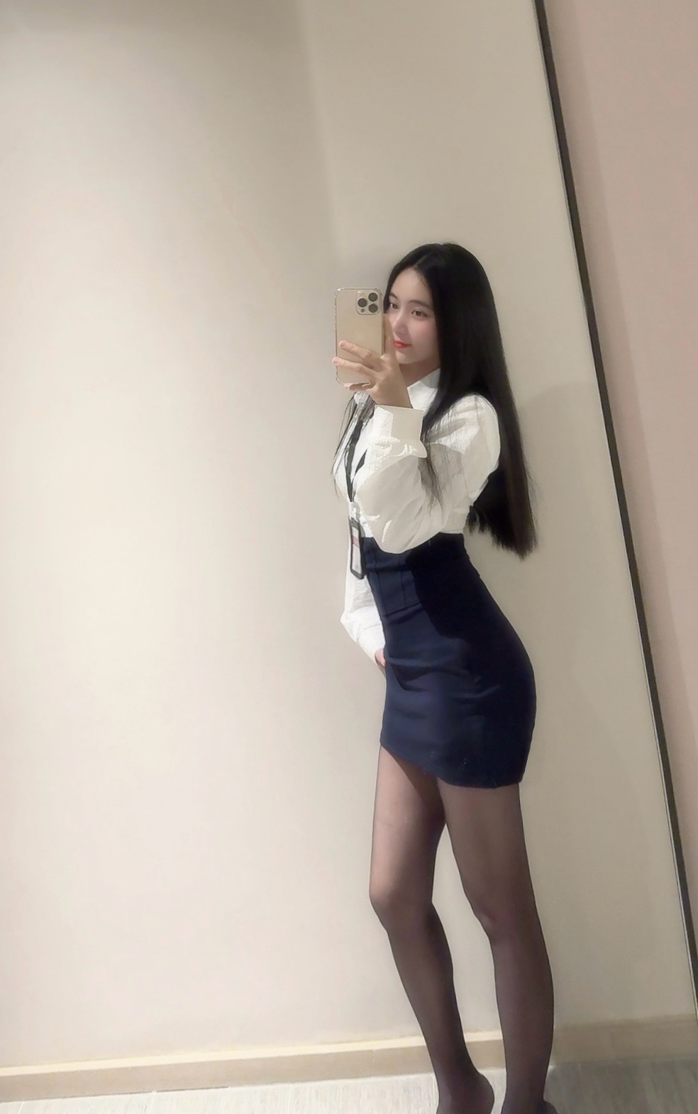 宝安年轻好看大胸妹妹