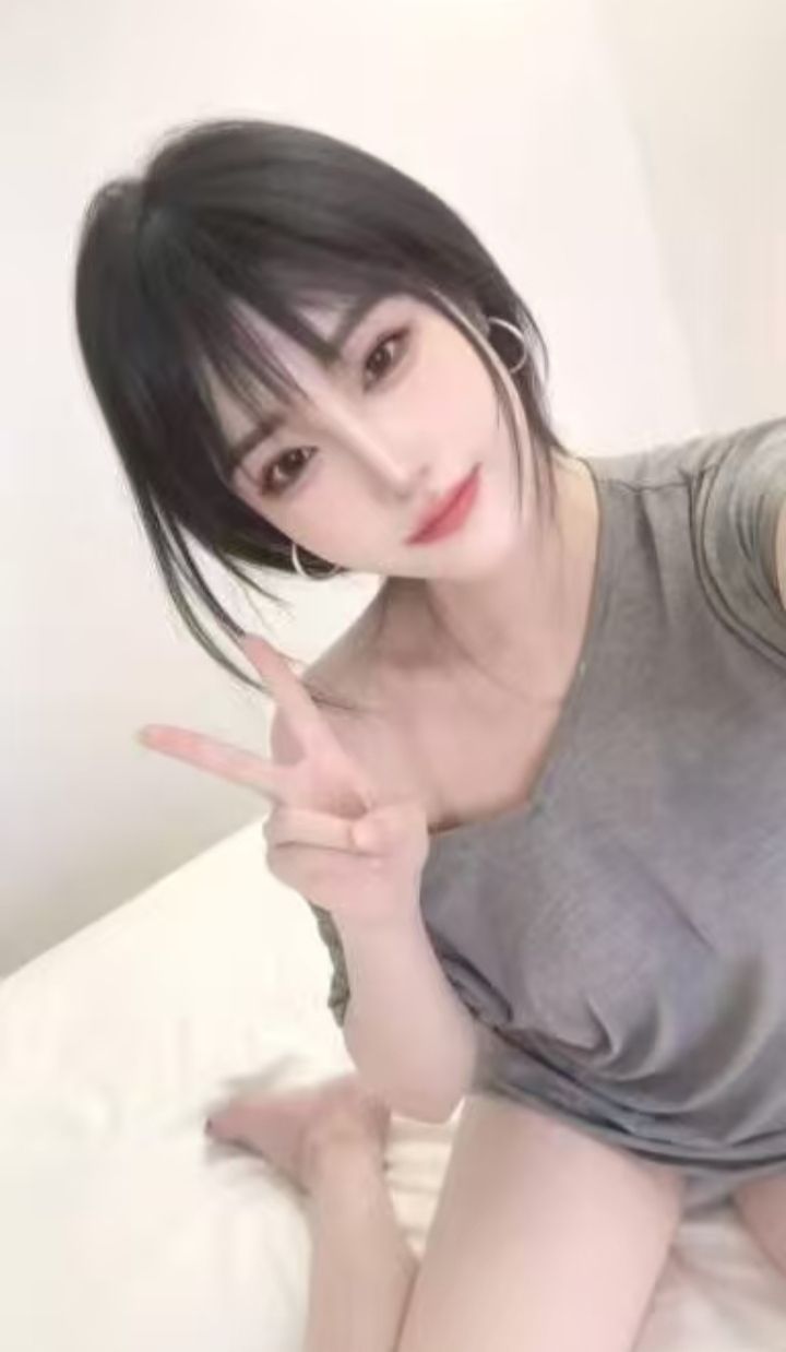 丰乳美臀大长腿小雅