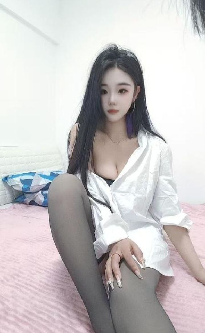 吴江d奶小少妇诺夏