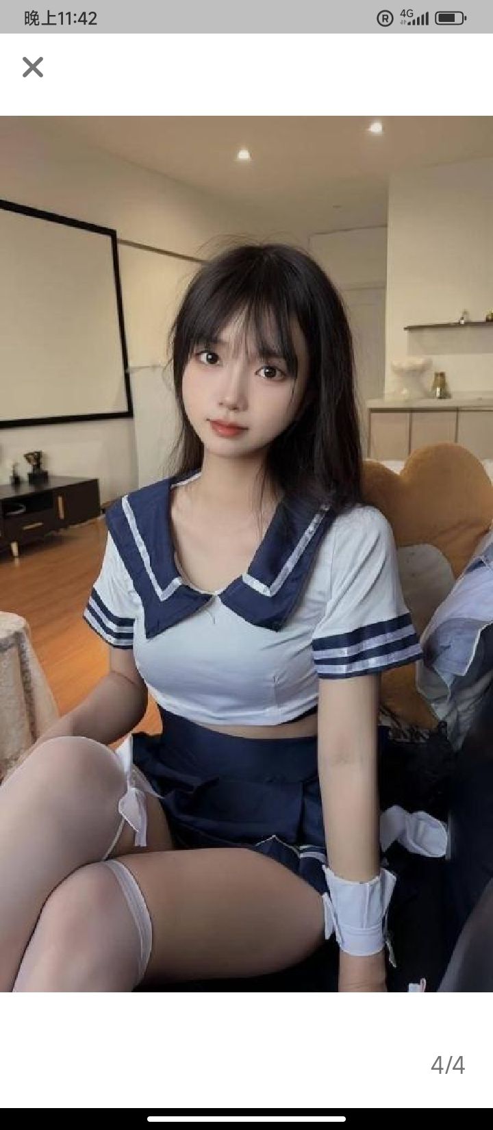 黑长直情趣美少女