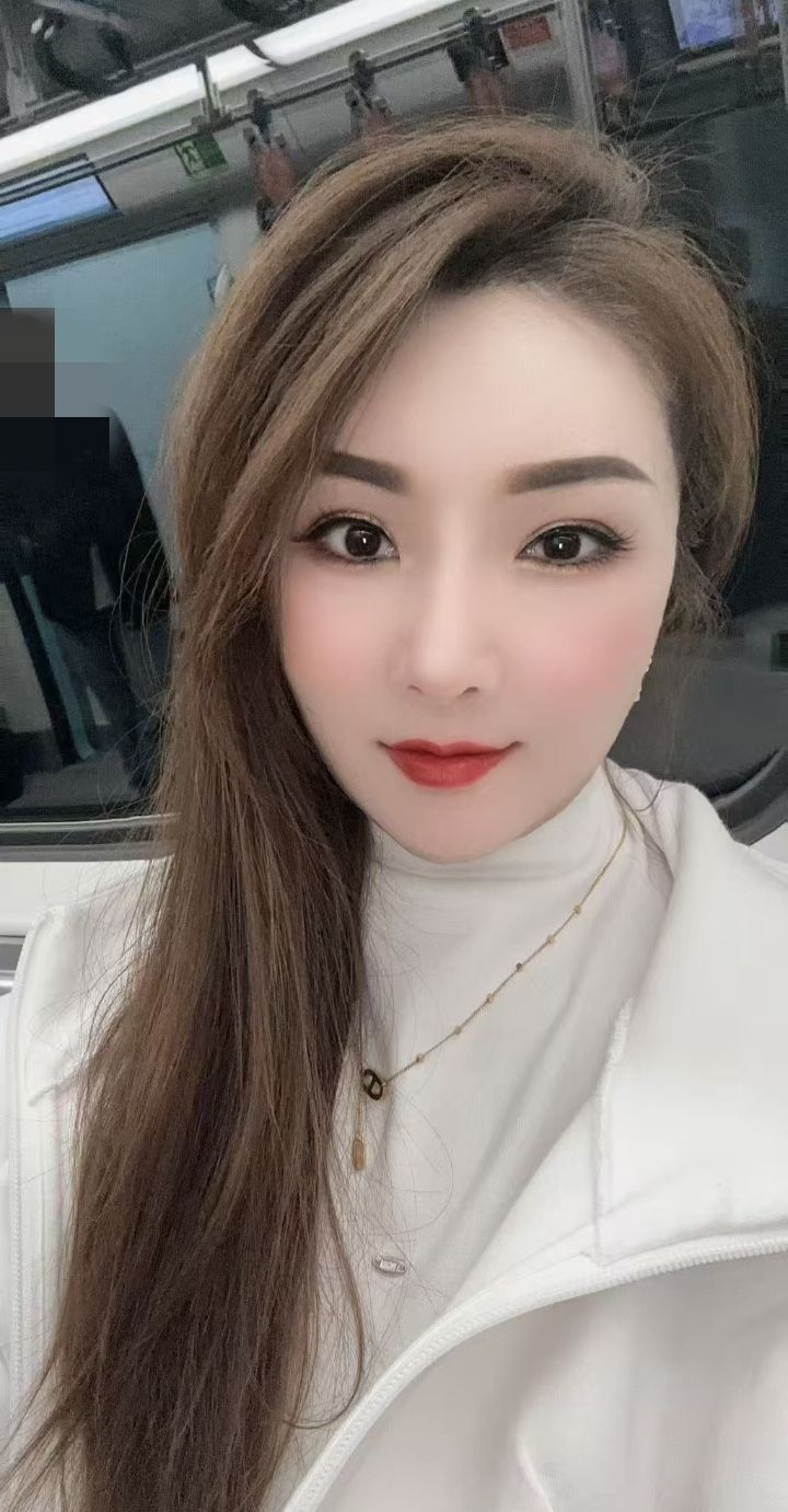 成华美艳水润潘金莲