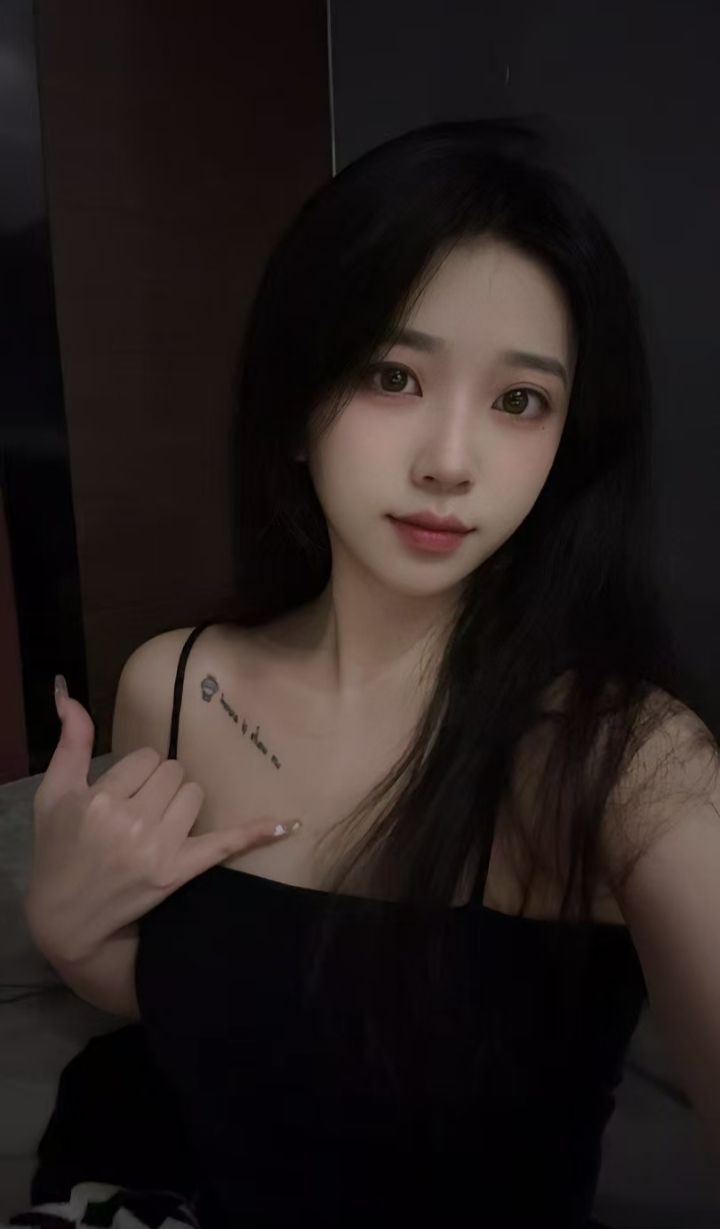 车公庙白嫩甜妹小玲珑