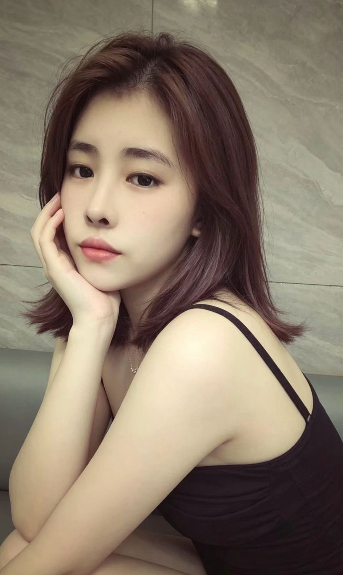 梅花园新人小玲 服务比较生疏 都有第一次，给个机会