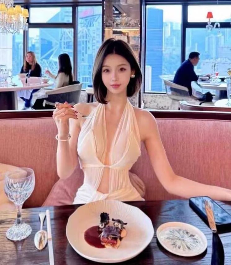 坐标北京，偶尔兼职，喜欢的加微信私聊