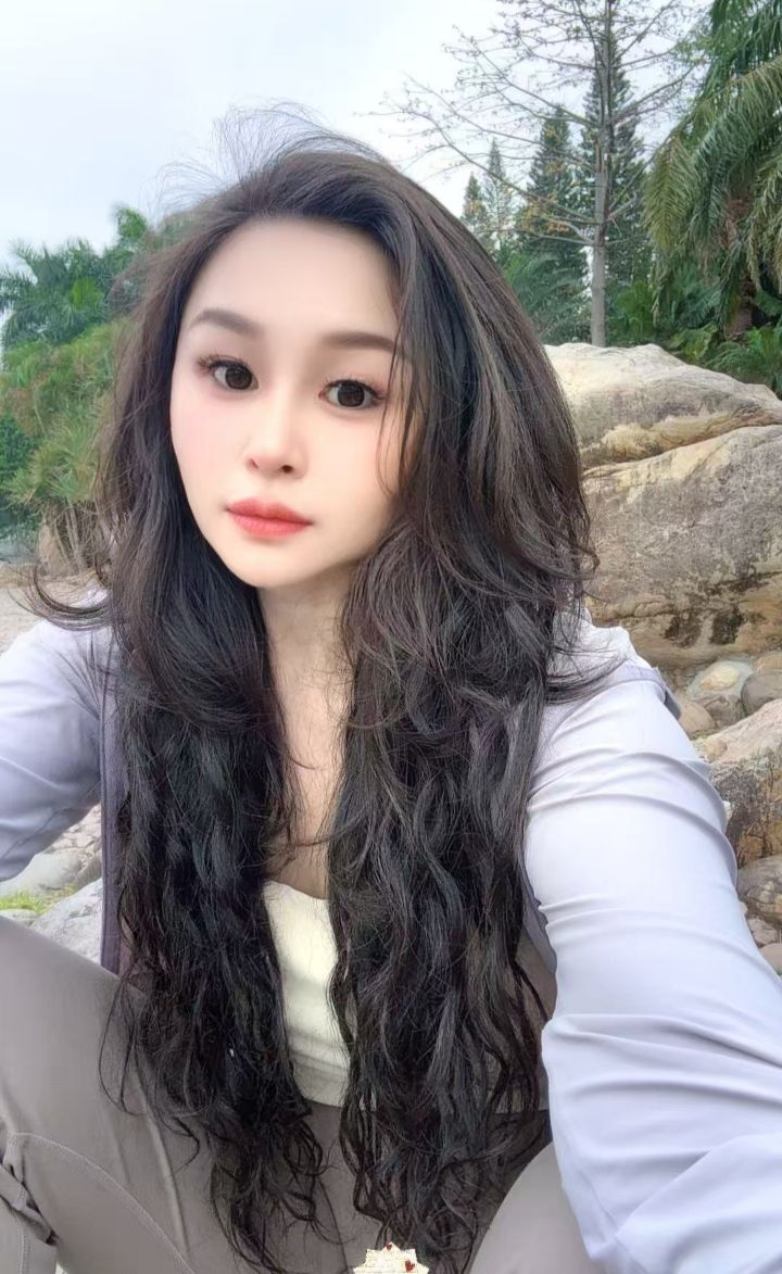 服务系小姐姐觅儿