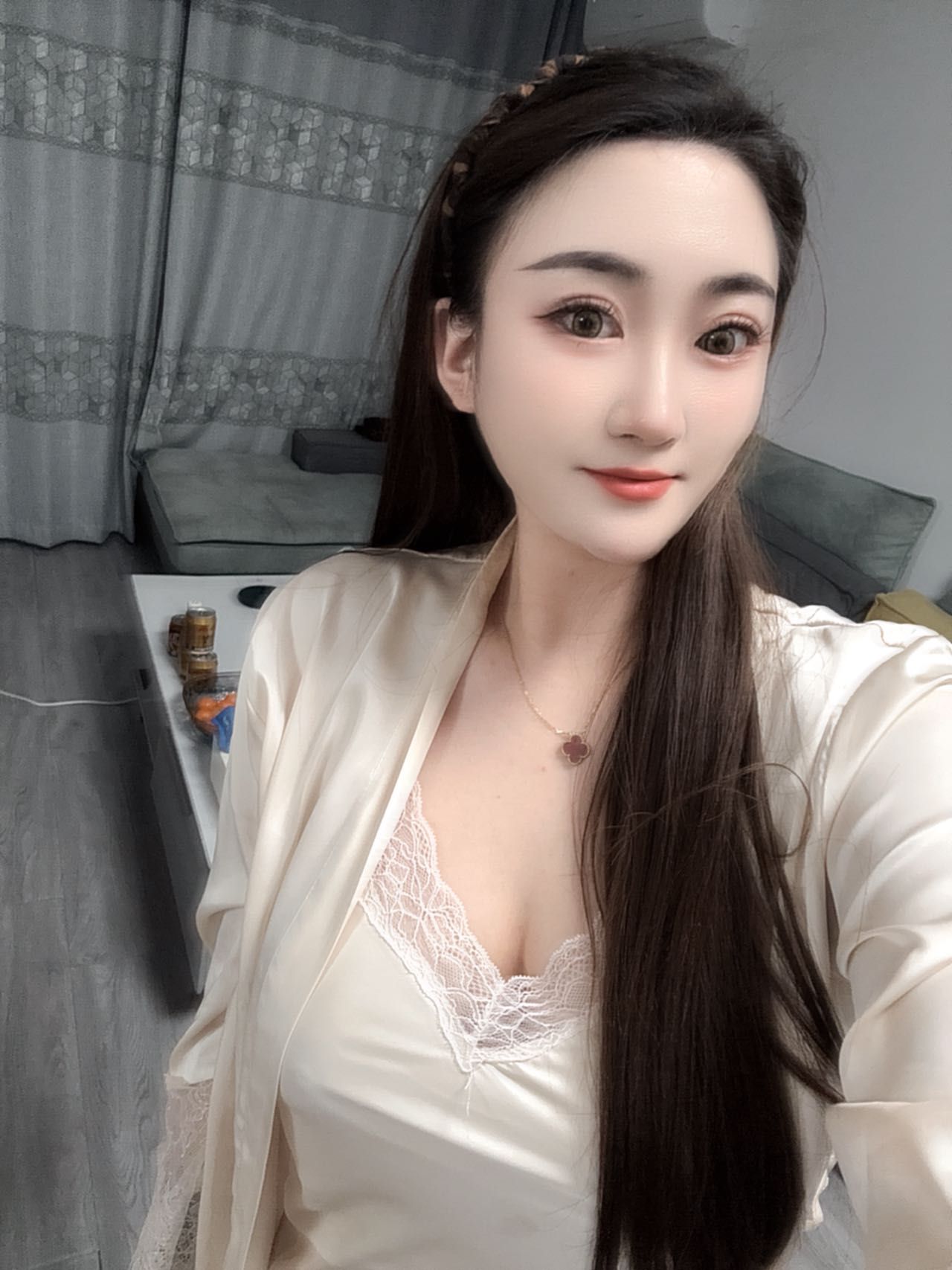 通州个人自做白虎嫩妹 水多敏感