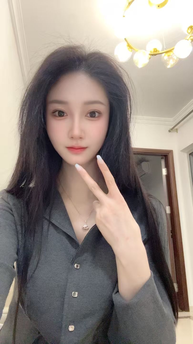 坐标深圳 模特兼职 诚心的可以加我哦