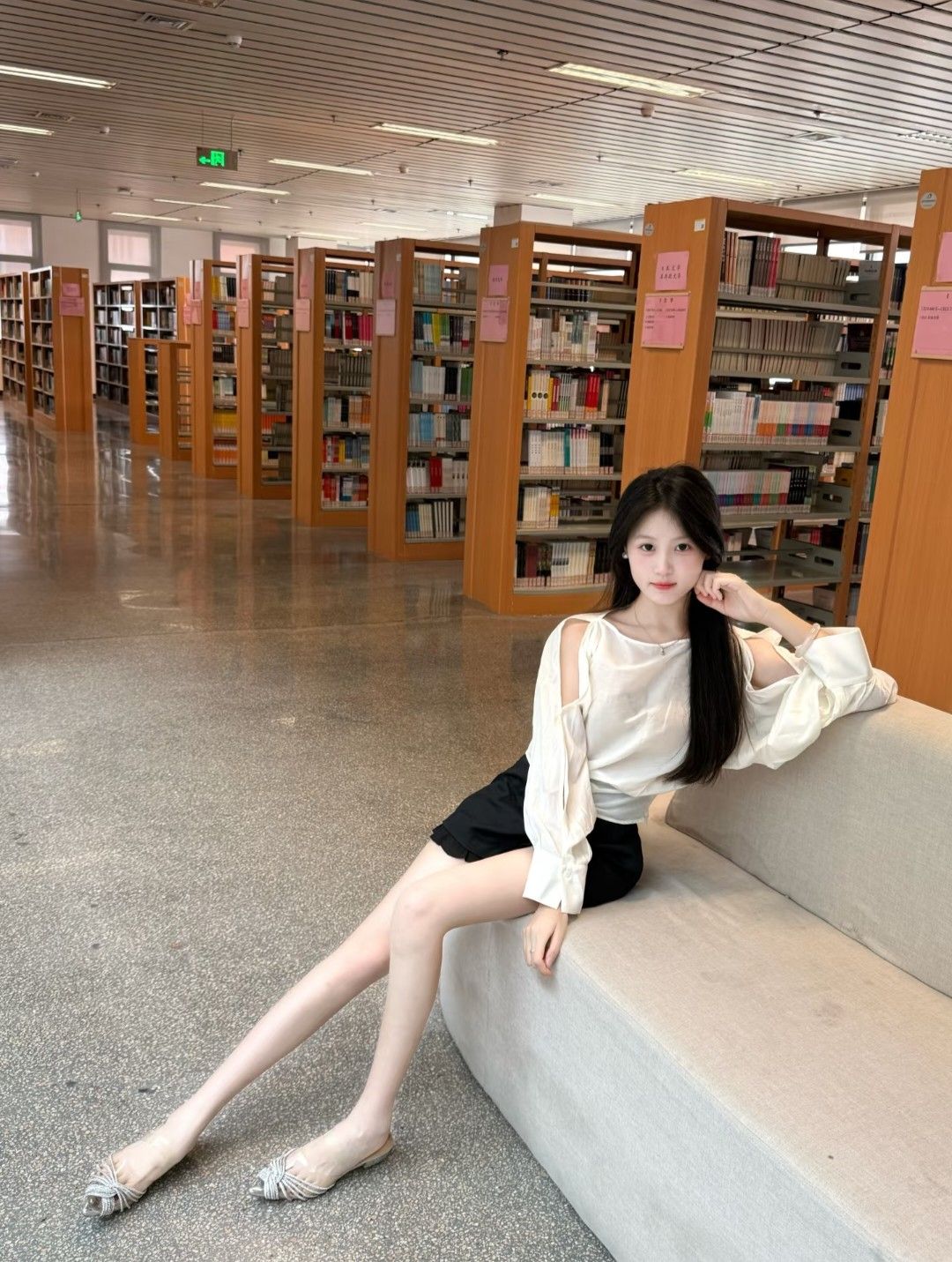 学生妹妹初次出来