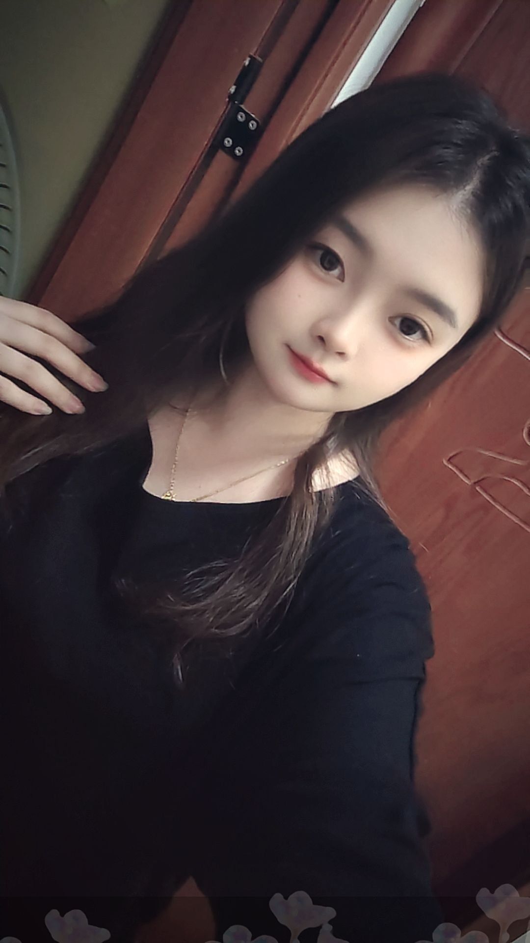 一眼就让人沦陷的美女