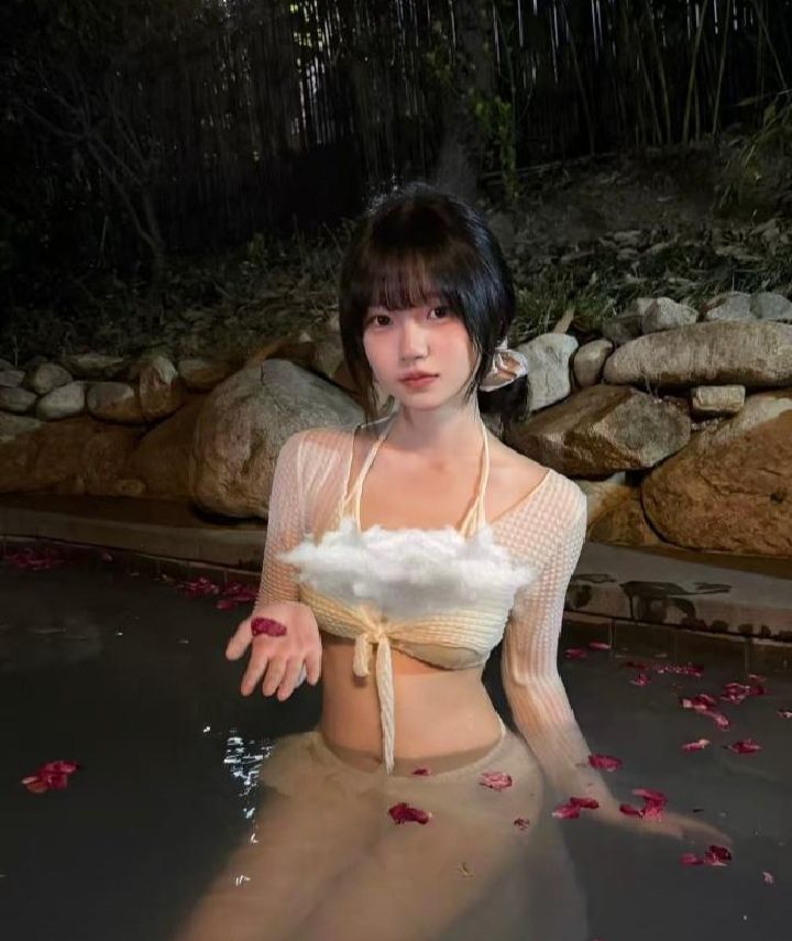 闵行清新反差妹悠悠
