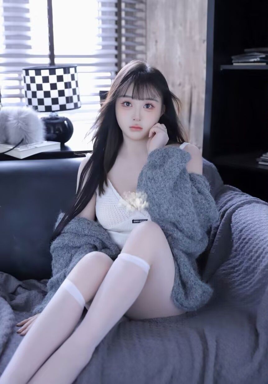 坐标北京，偶尔兼职，喜欢的加微信私聊
