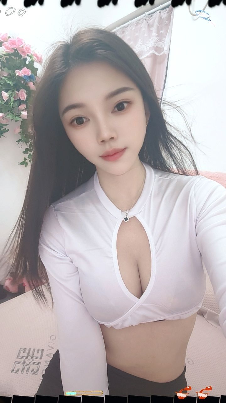 白云嘉禾望岗萱萱 气质甜妹 身材好 不敷衍 摸起来手感好