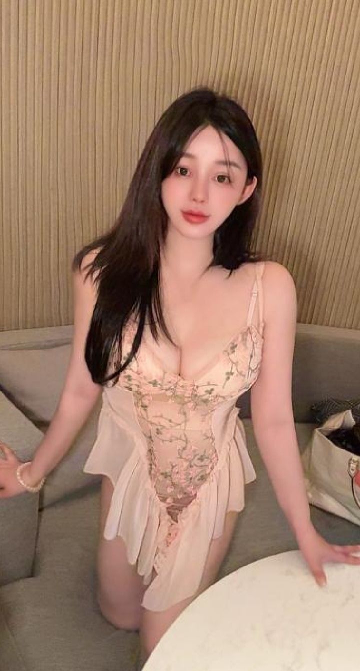 福田性感大奶妹依依