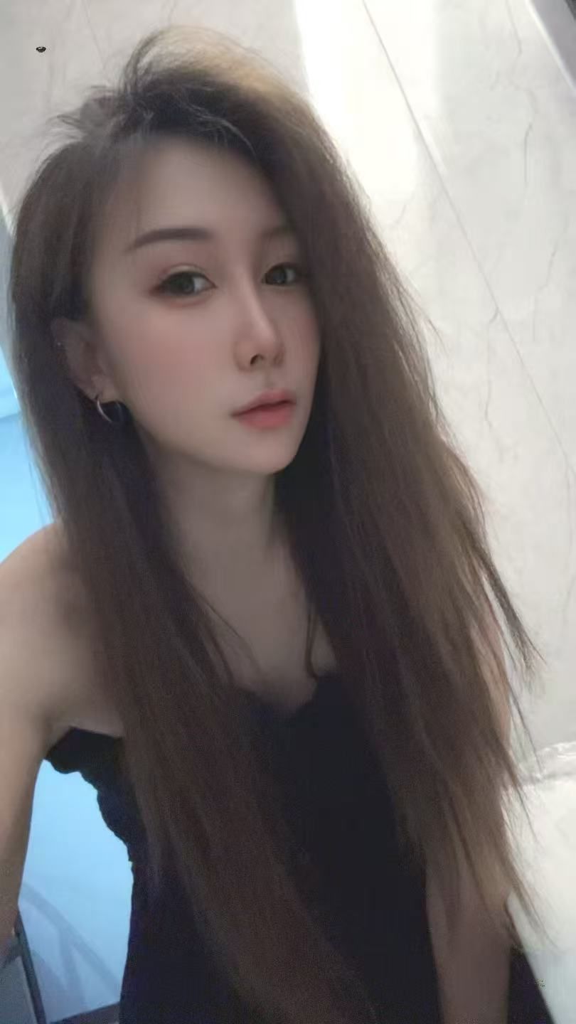 热情蒙古姑娘
