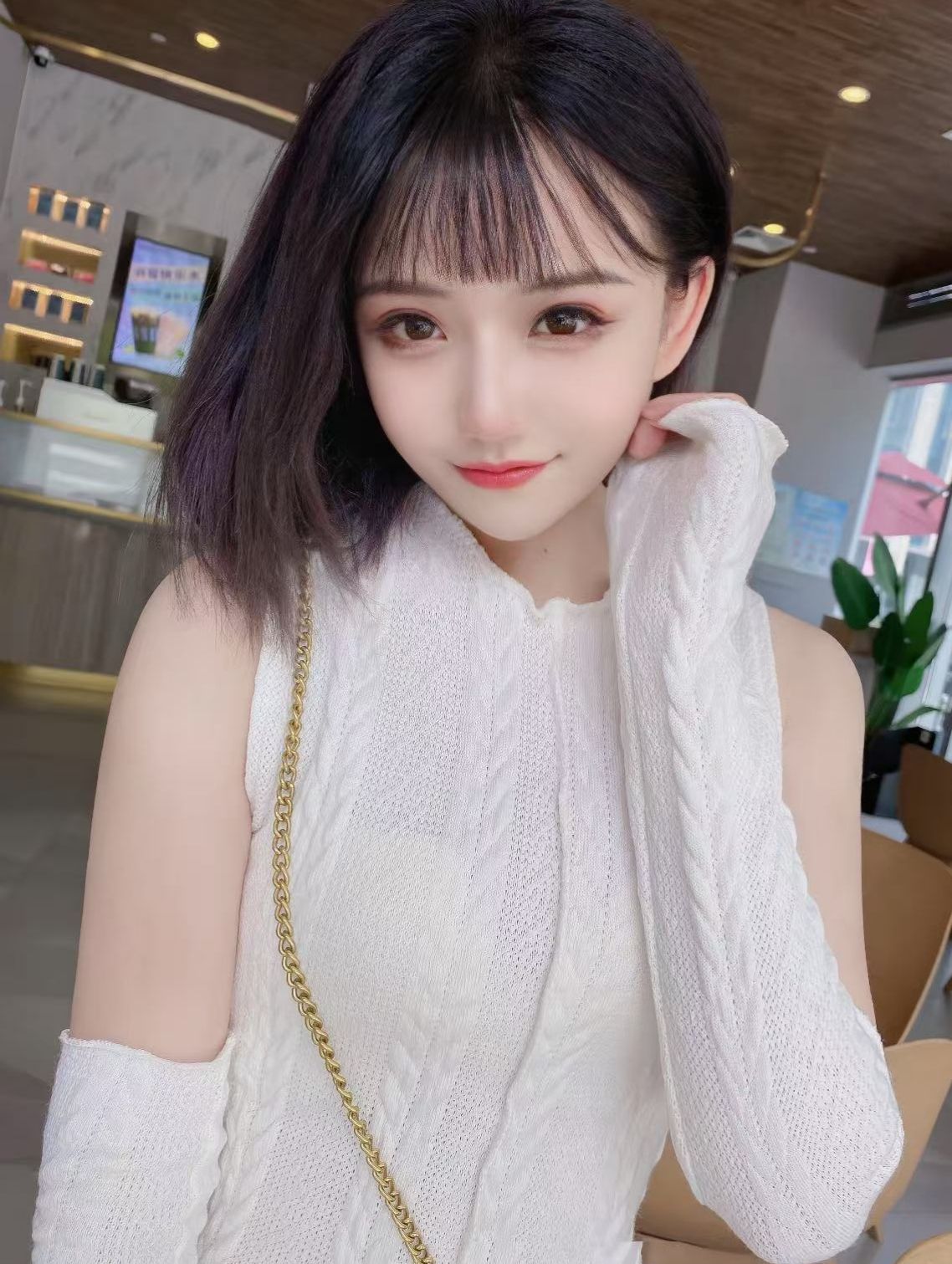 南龙湖学生，琴儿