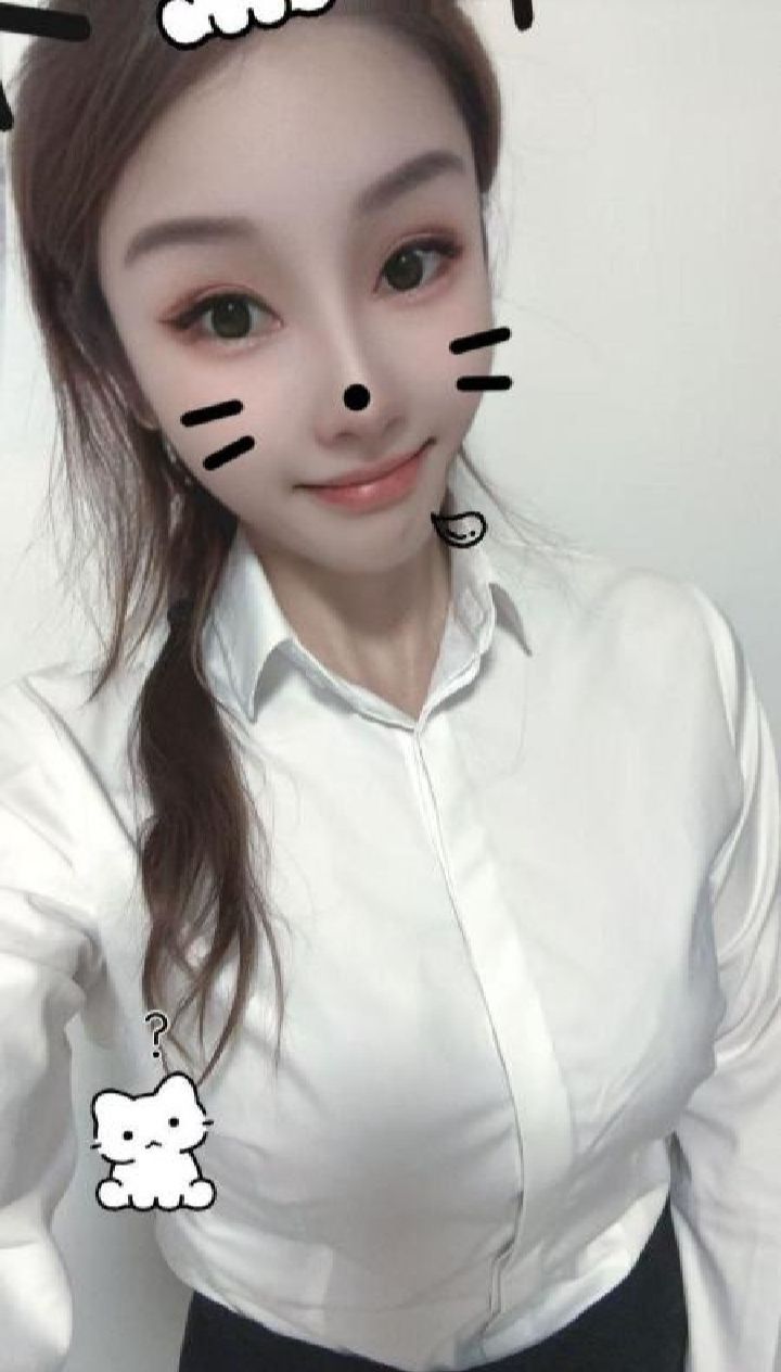 杨浦制服大白奶柔柔