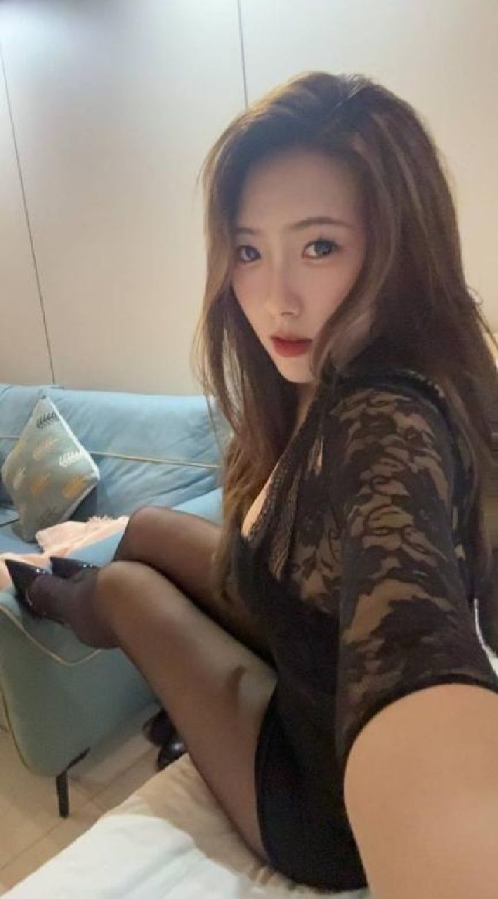 武侯魅惑御姐颖儿