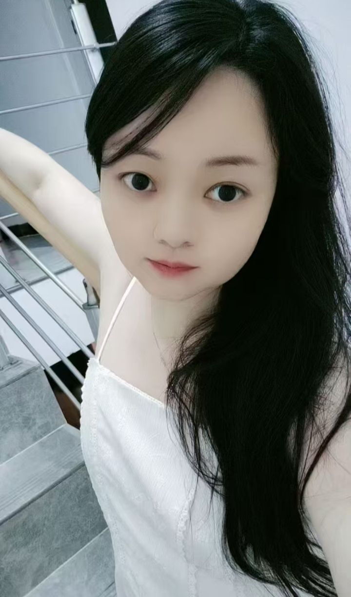 南沙丰润小少妇微雨