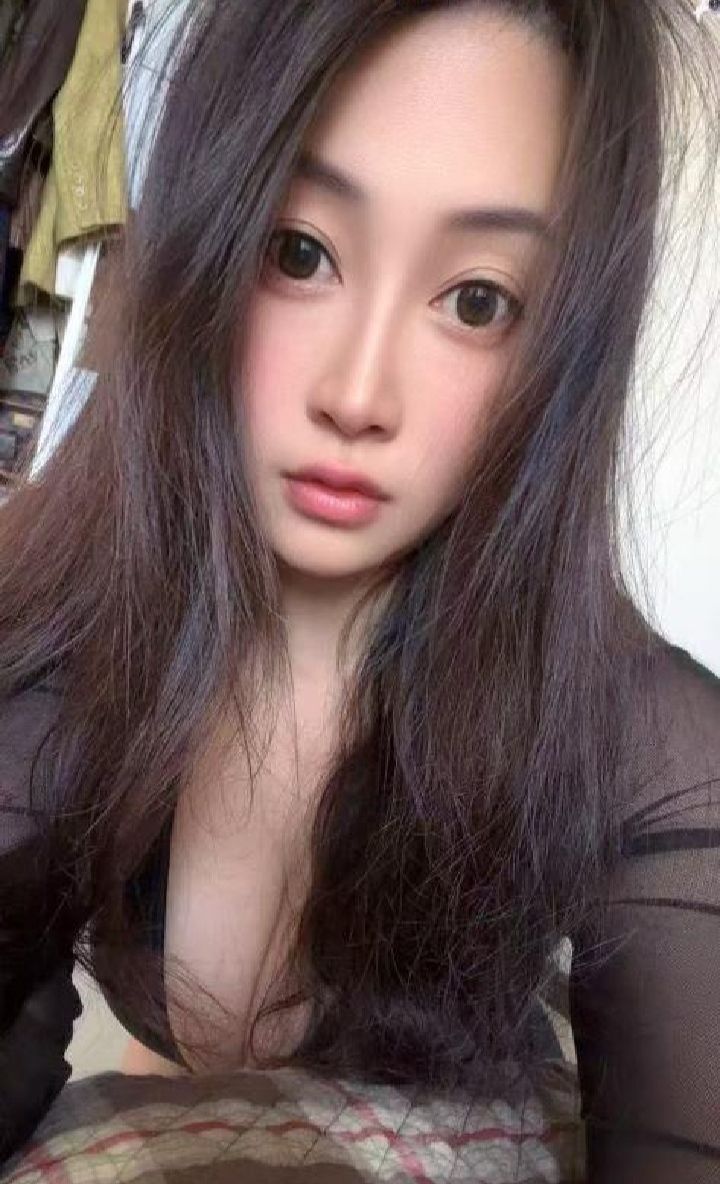 重返大奶少妇怀抱
