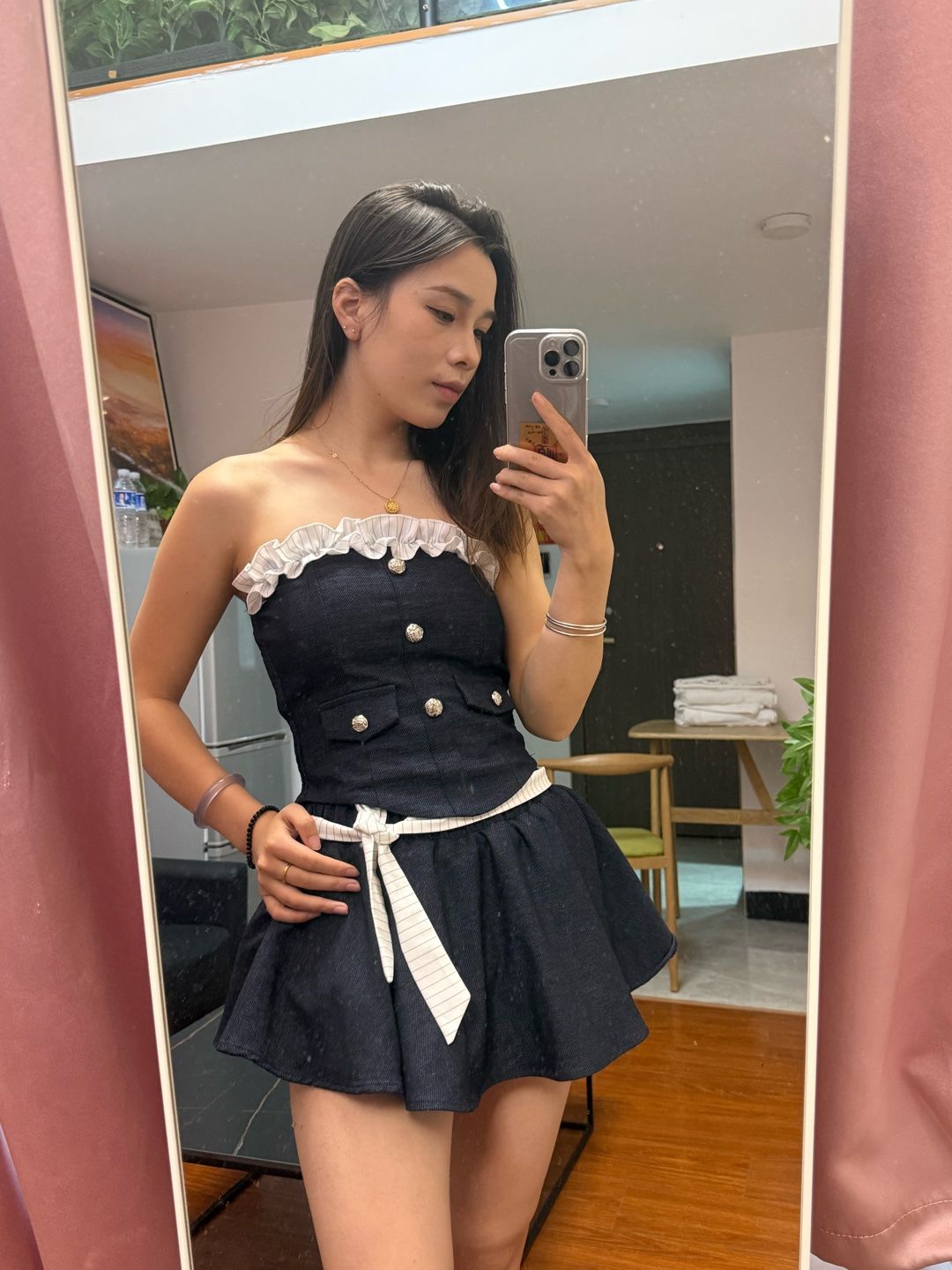 天河车陂04新人沫沫 长相甜美 性感制服 身材有型