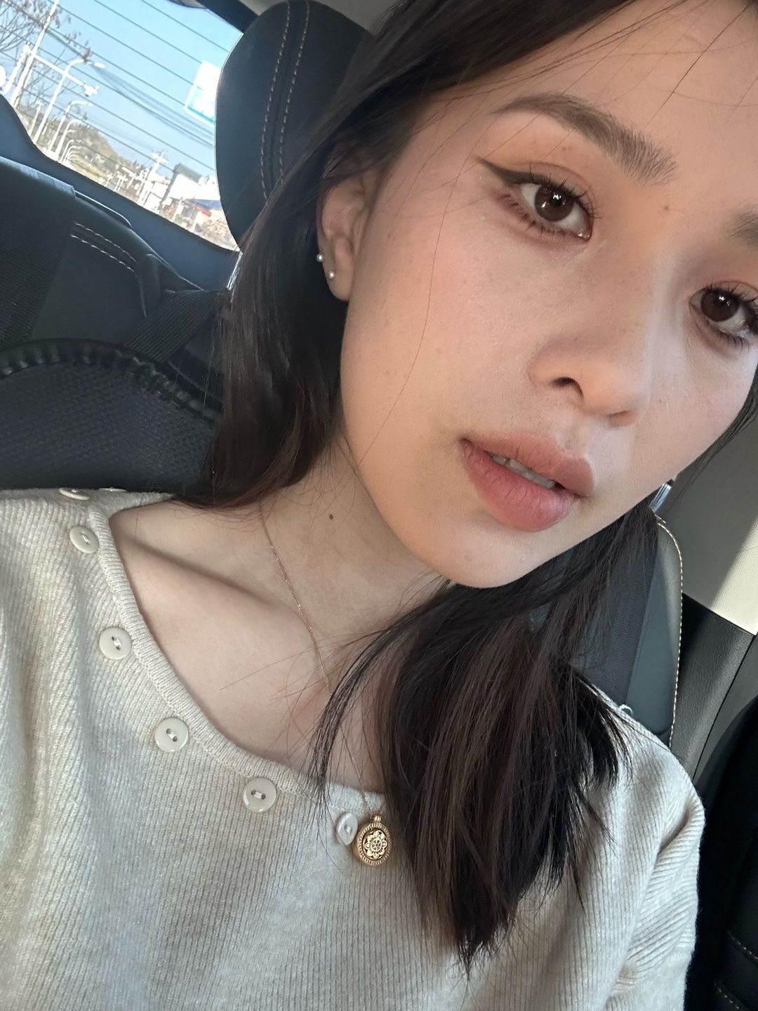 天河车陂04新人沫沫 长相甜美 性感制服 身材有型