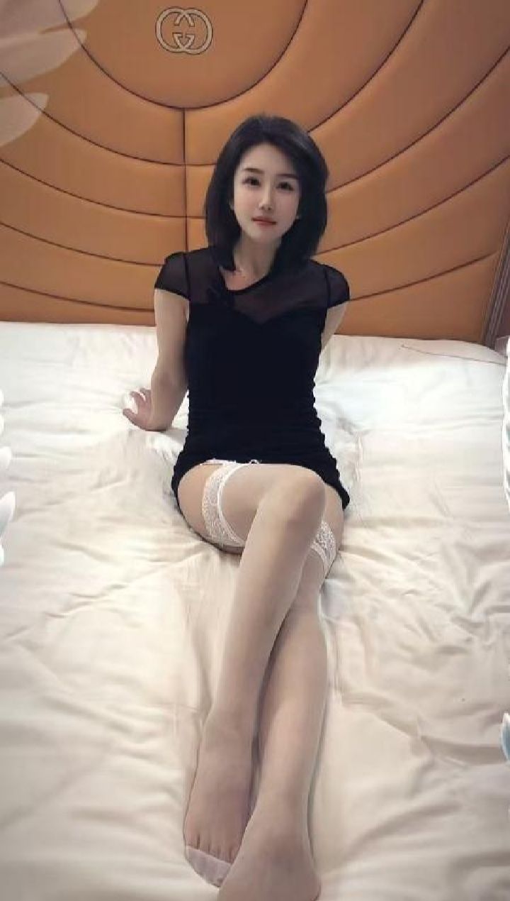 瑶海短发小少妇宝儿