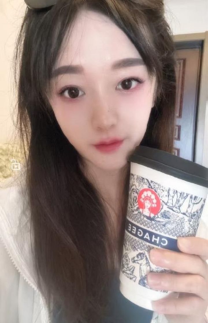 汉口性感大奶牛梦梦