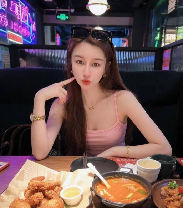 罗湖娇媚运动系御姐