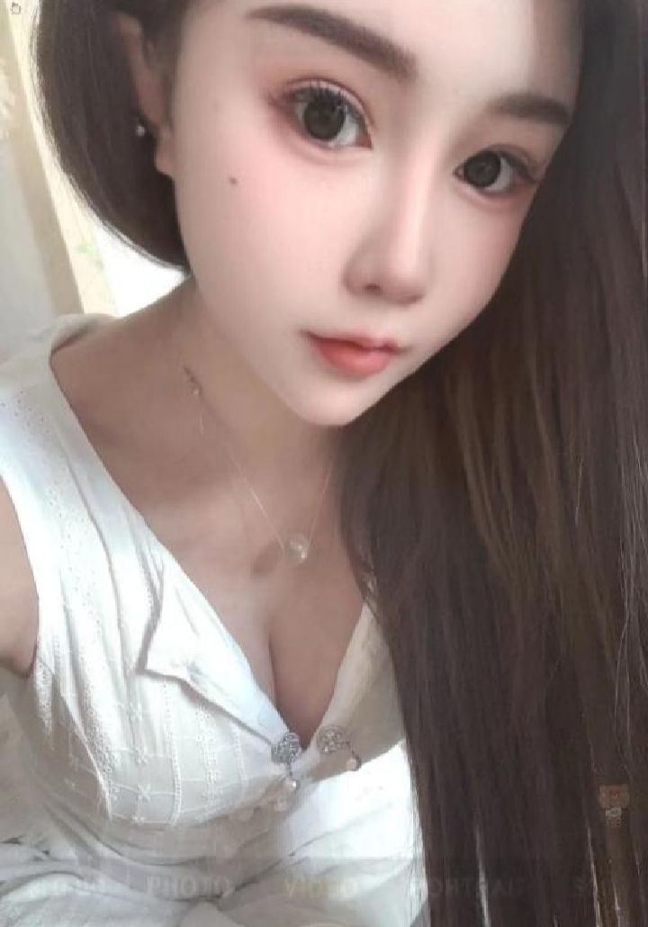 城阳大波浪辣妹欣然