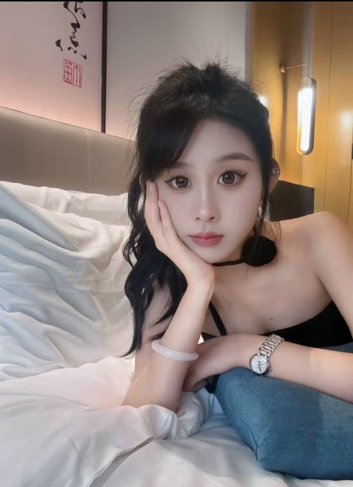 美腿甜妹张雨绮
