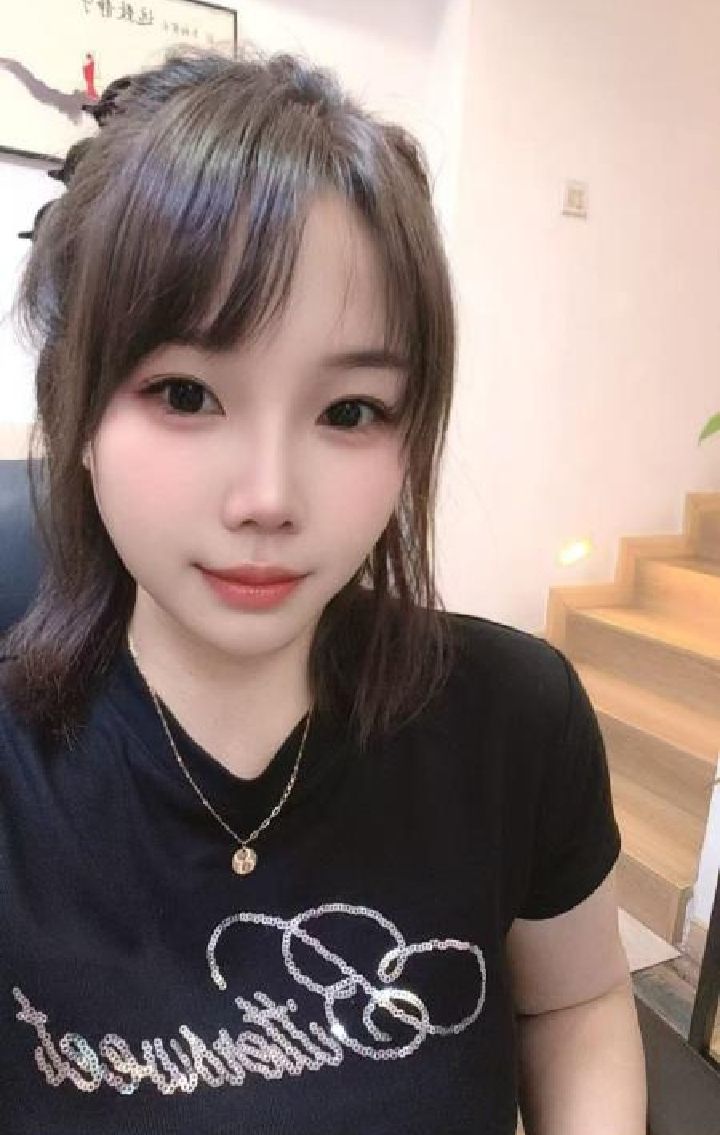 蜀山风情美少妇