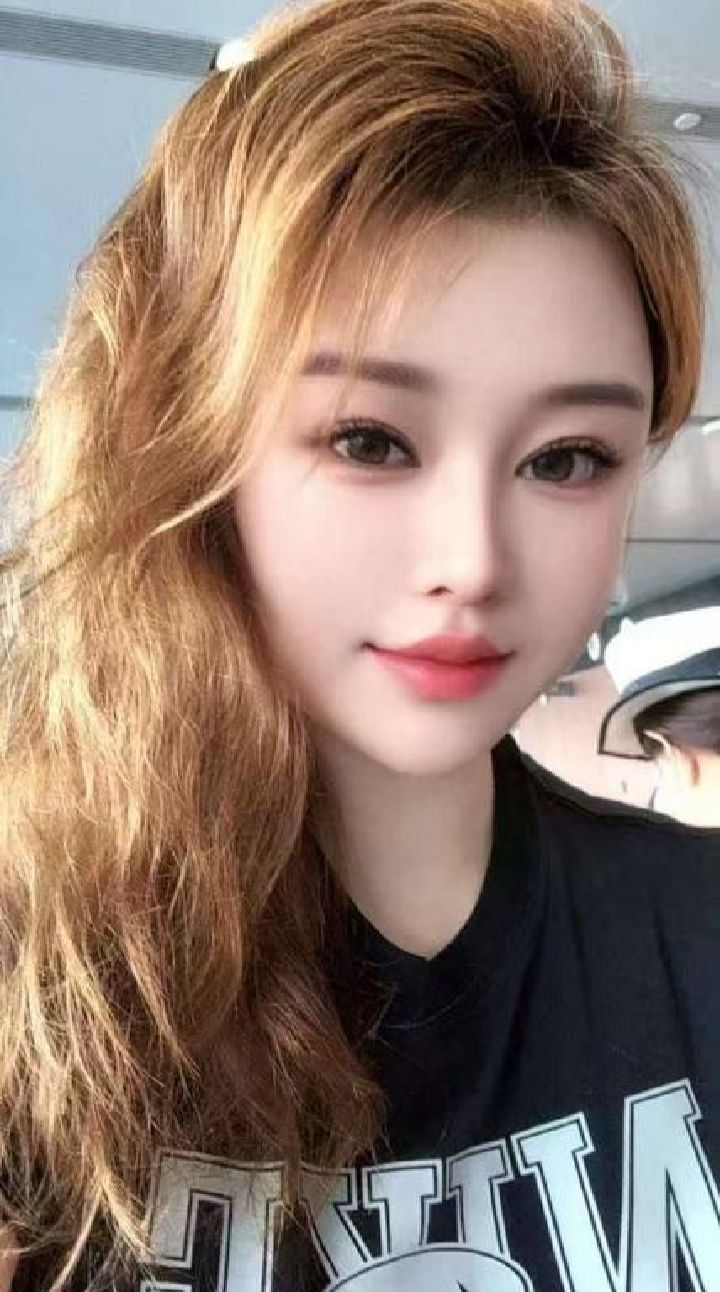 极品身材健身教练咪西儿