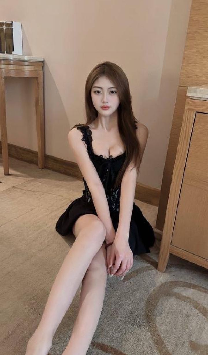 美腿颜值嫩妹淳淳儿