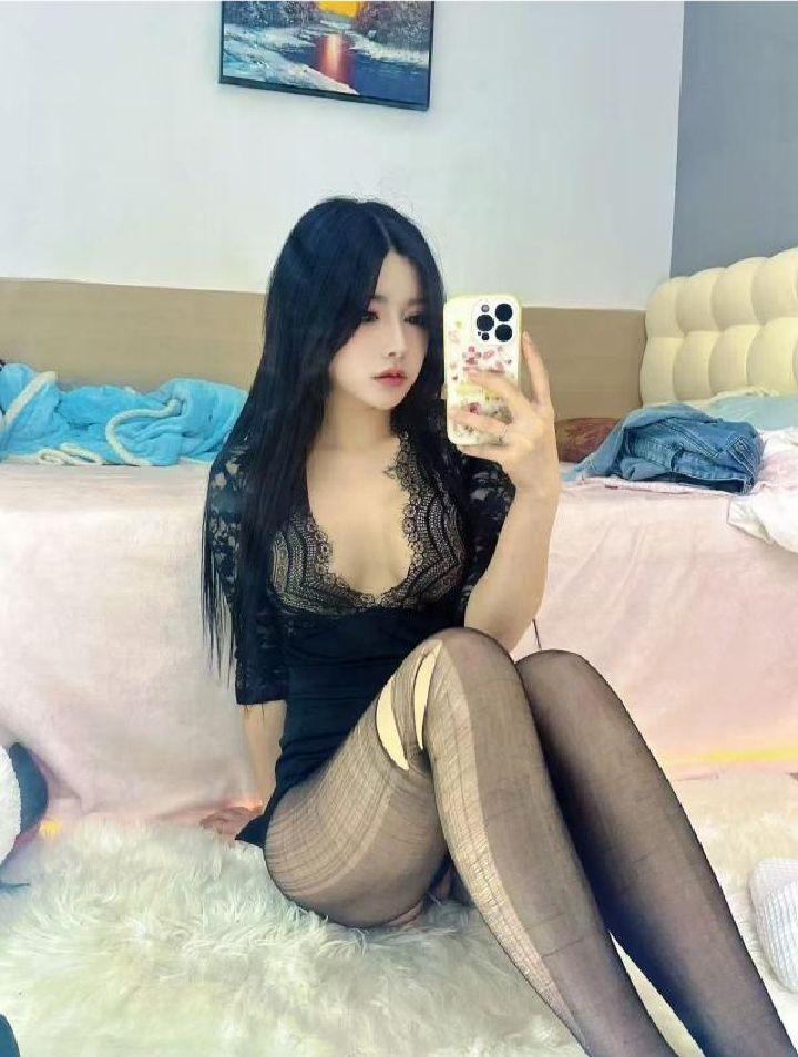 性感黑丝美腿主播tiamo