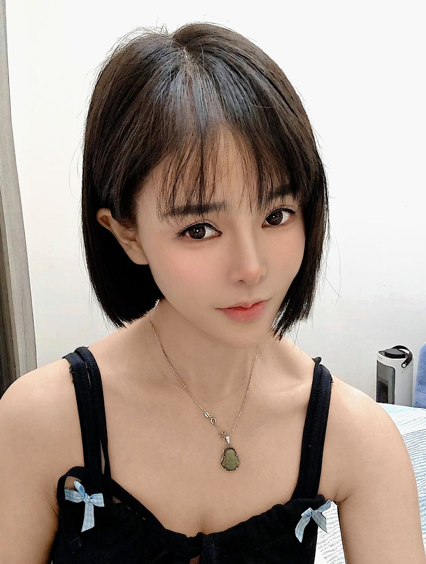 成都东站附近小个子妹子