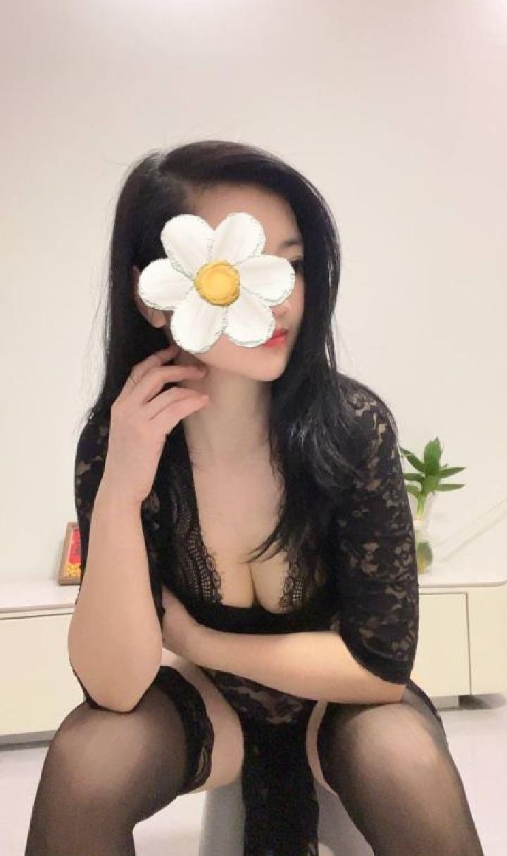 洪山欲女少妇甜甜