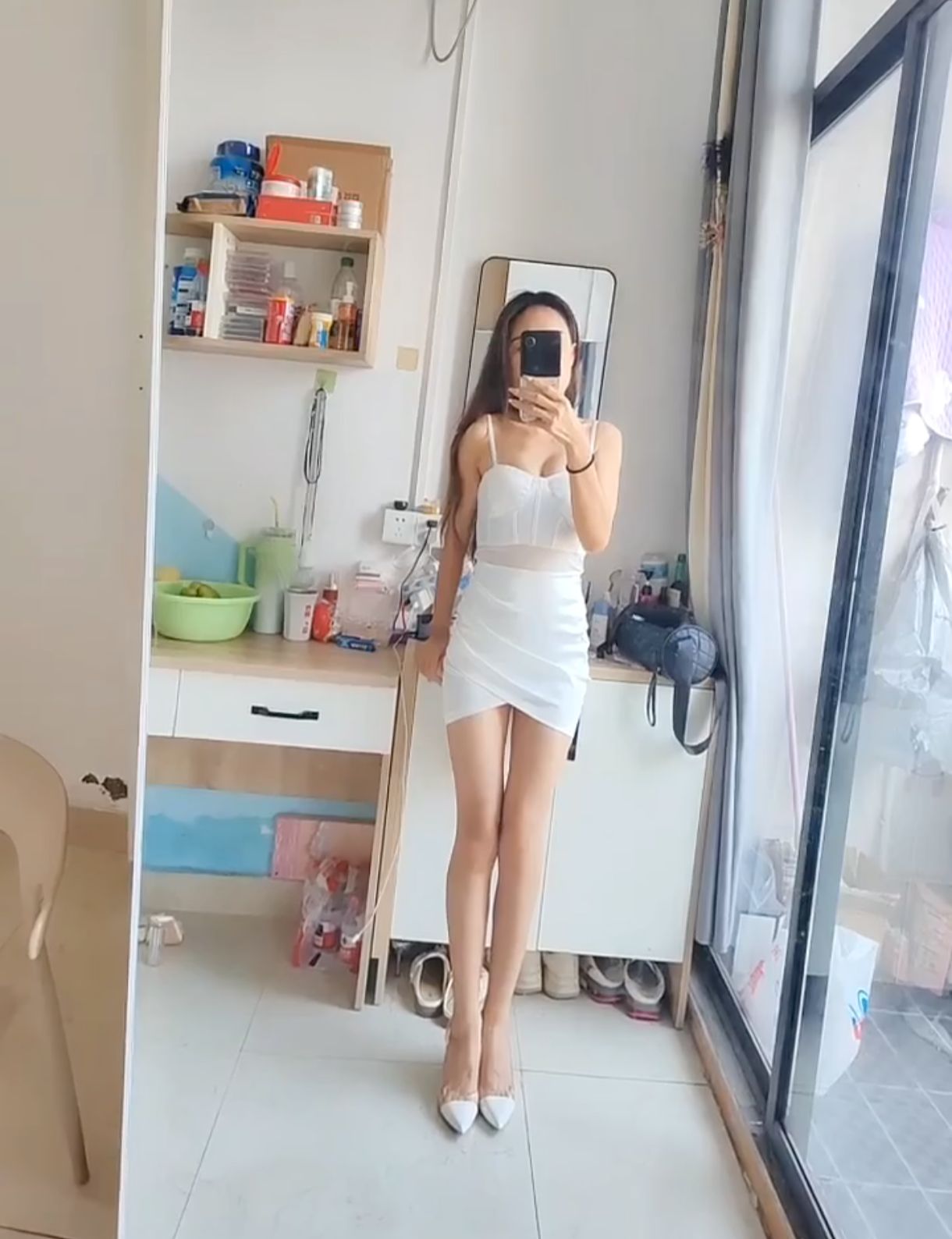 白云小米 一双大长腿 完美炮架子 福务细致 御姐范