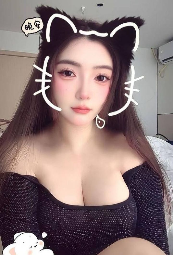 川音乳神洛老师